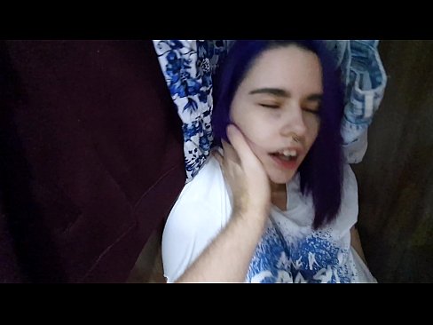 ❤️ Radau savo sesutę spintoje ir padėjau jai pasidaryti Porno prie mūsų lt.high-pass.ru ❌️❤